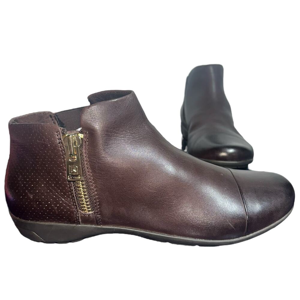 Rockport Brown Leather Ankle Boots Size 9 Side Zip Comfort Sole Preloved